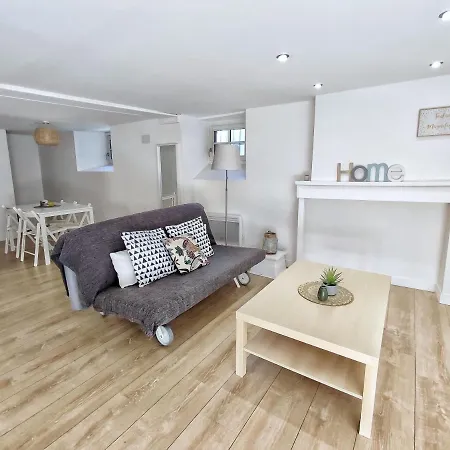 Apartment Le Bigourdan Et Son Jacuzzi Bagneres-de-Bigorre